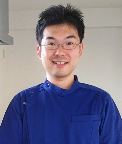 院長　近藤泰明